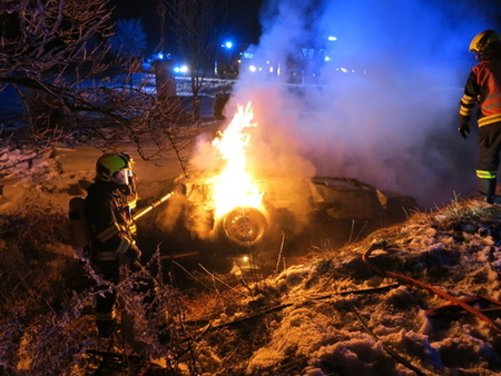 Hořící auto u Drnovic Hořící auto u Drnovic