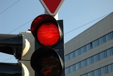 Řidič ve Slavkově ignoroval červenou i kyvadlový provoz. Spěchal jsem domů, vymlouval se